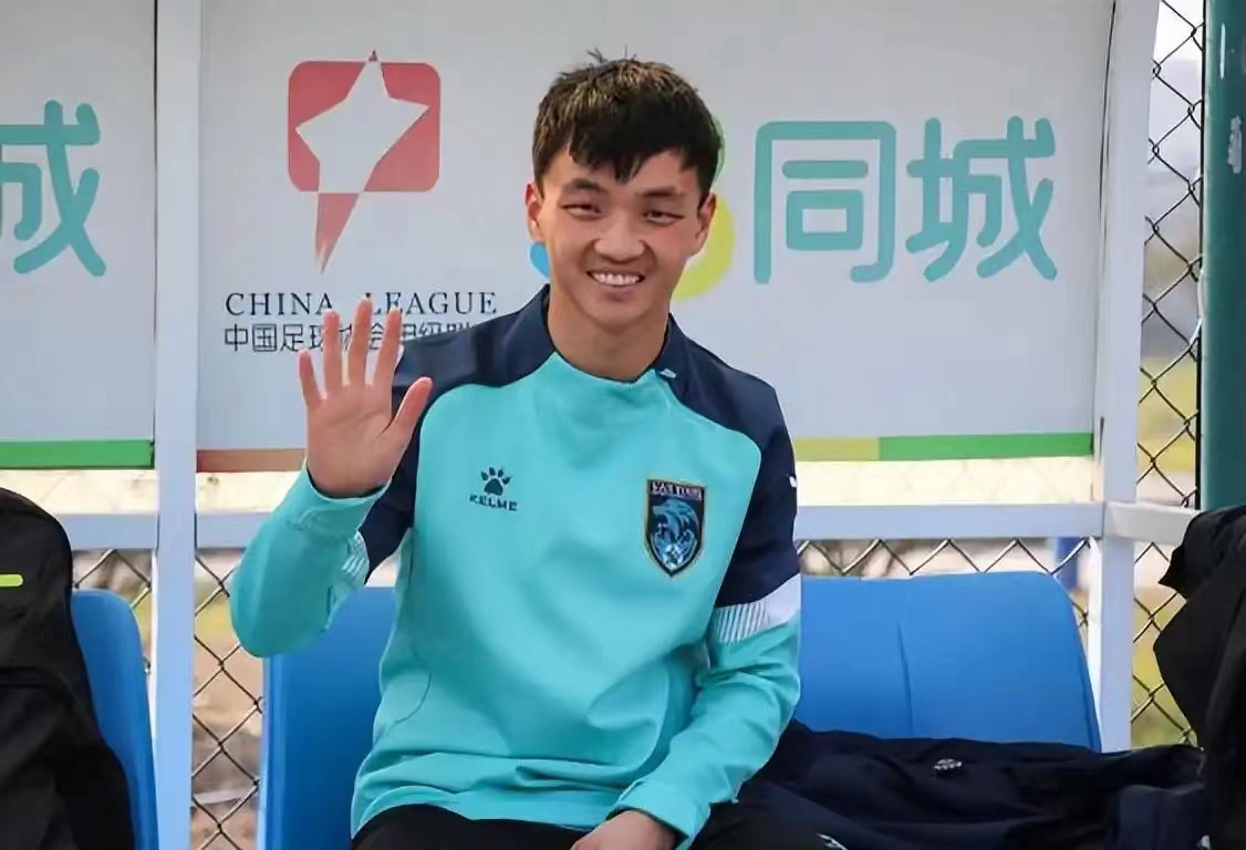 爱游戏在线-穆古鲁扎遭遇十五持续失利,SKT教练压力巨大!全场沸腾不已-爱游戏在线